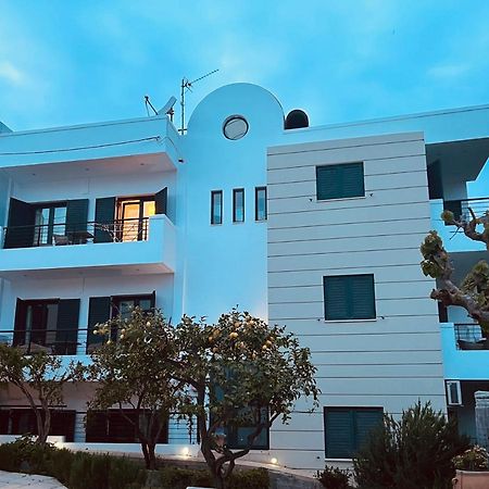 Myrthe Apartments Myrtos Екстериор снимка